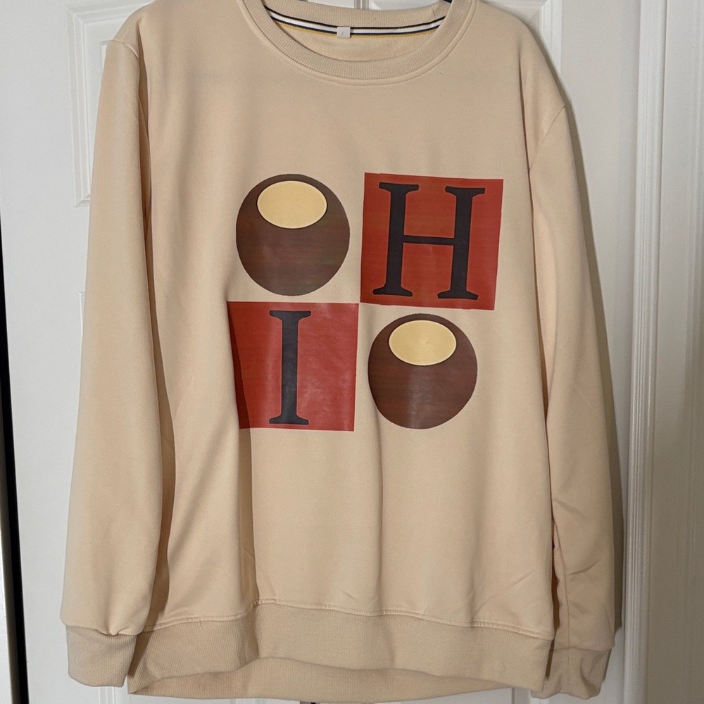 Beige Graphic Women's Sweatshirt